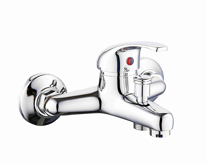 CLC1 — Classico bath/shower mixer tap