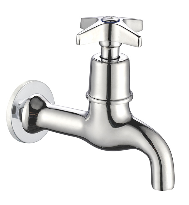 ST12 — Star bib tap short body 15mm